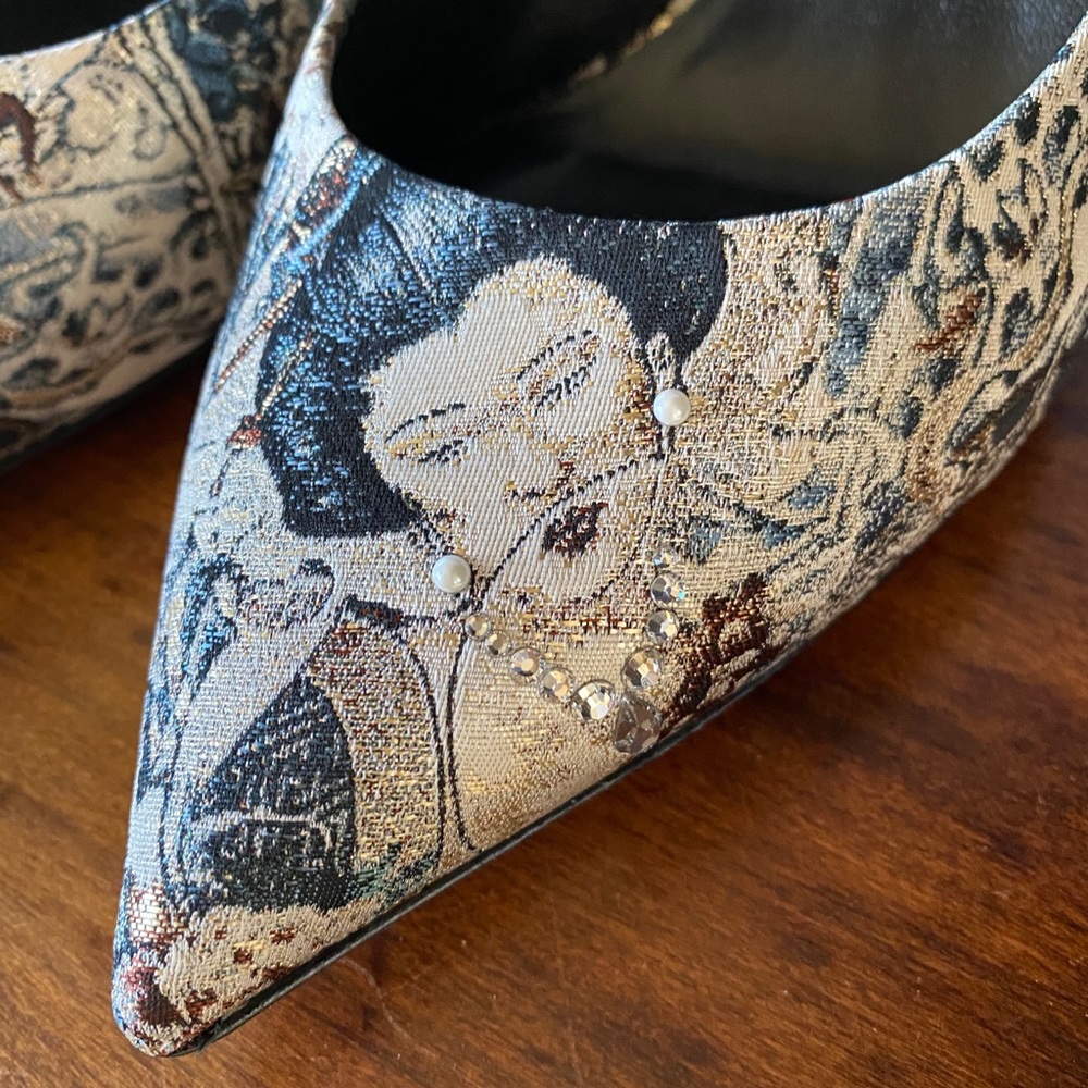 Casadei stiletto Geisha print shoes NWT - Picture 3 of 10